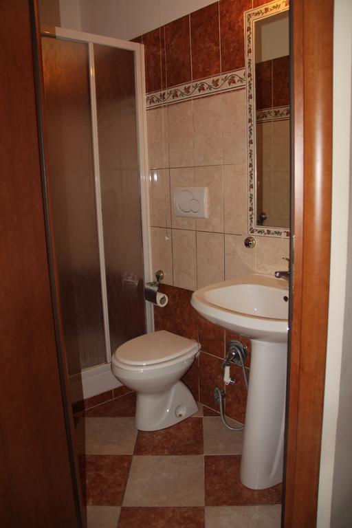 Fanti Rooms Rome Bagian luar foto
