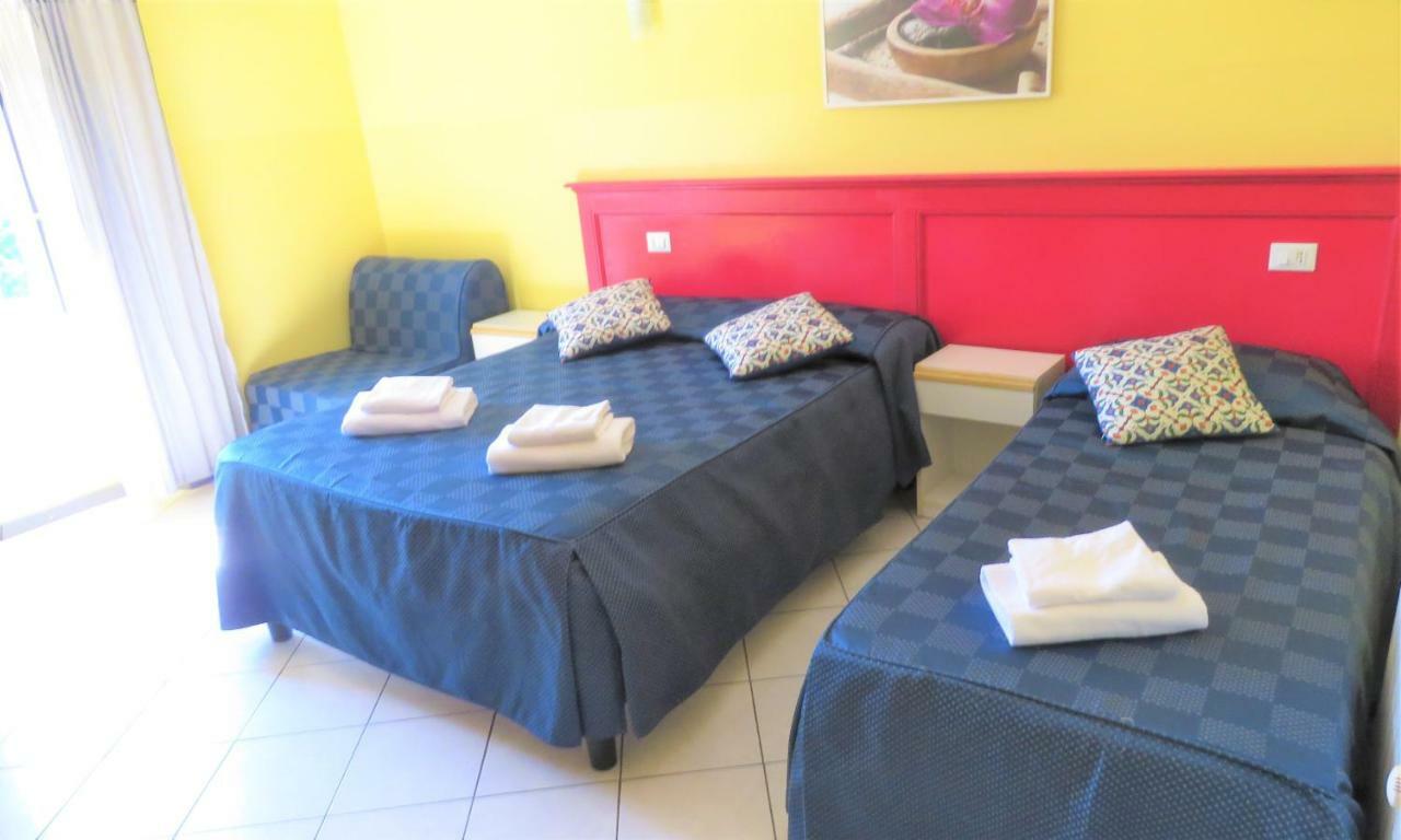 Fanti Rooms Rome Bagian luar foto