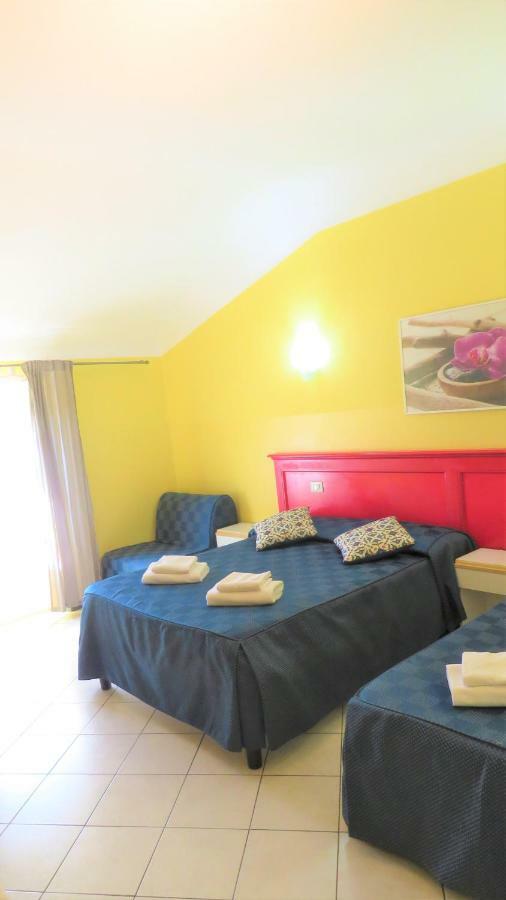 Fanti Rooms Rome Bagian luar foto