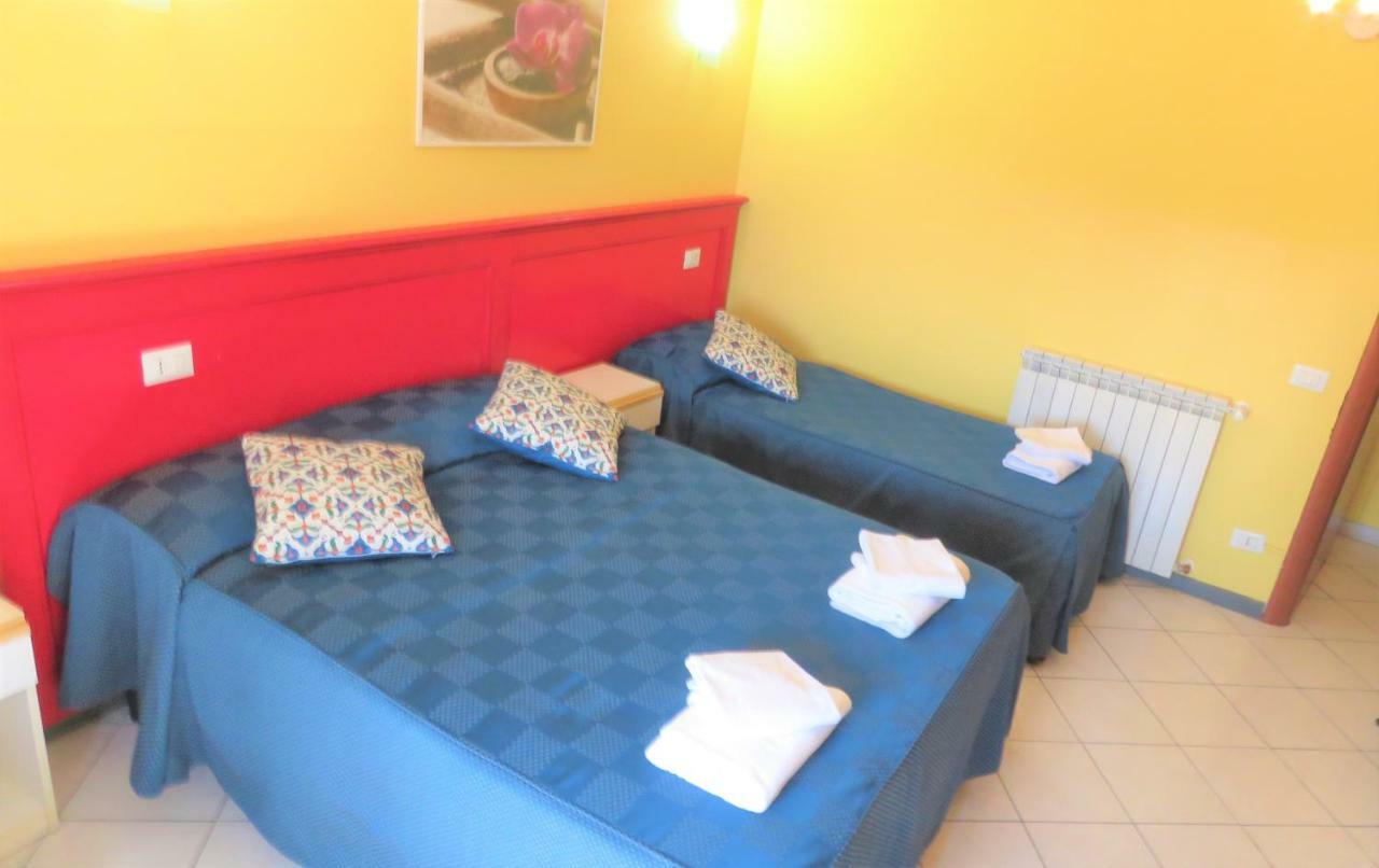 Fanti Rooms Rome Bagian luar foto